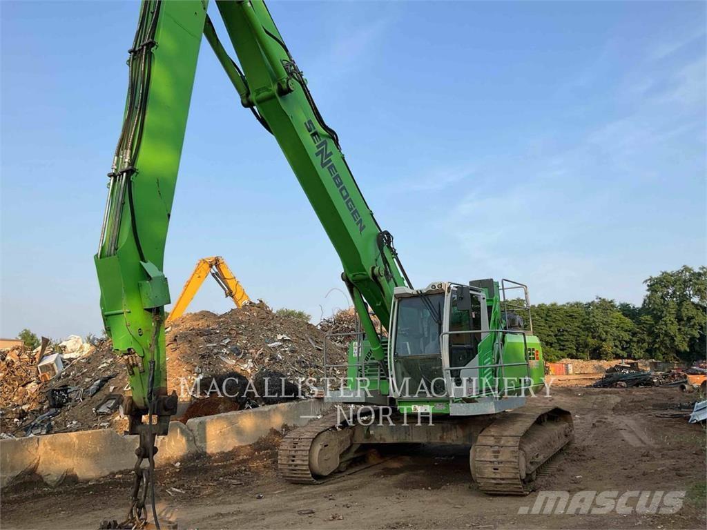 Sennebogen 825E Gravemaskiner på larvebånd