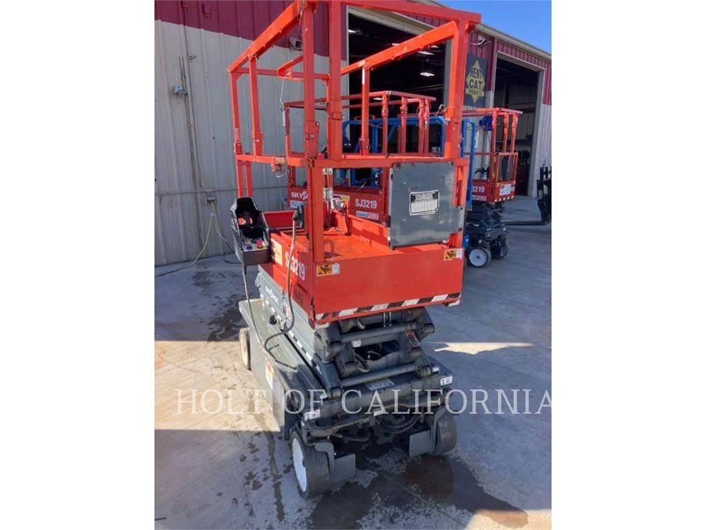Skyjack SCISSOR 19 Saxlifte