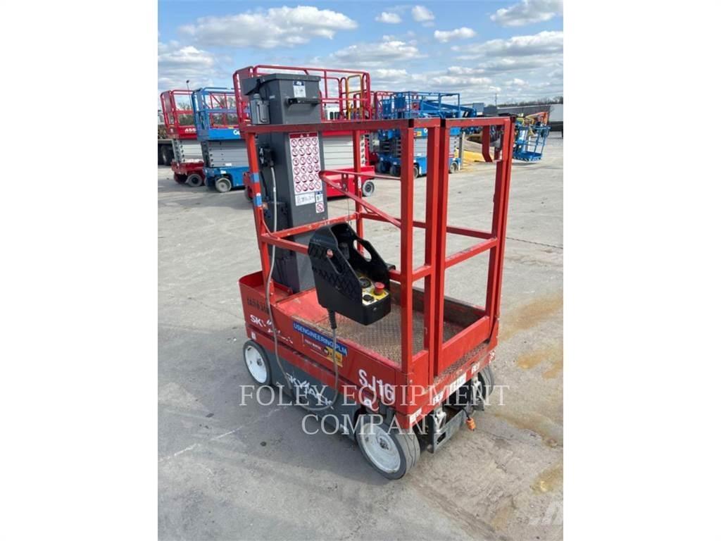 Skyjack SJ16 Saxlifte