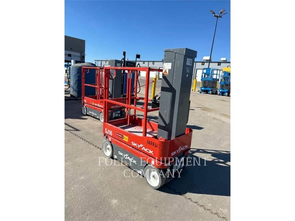 Skyjack SJ16 Saxlifte