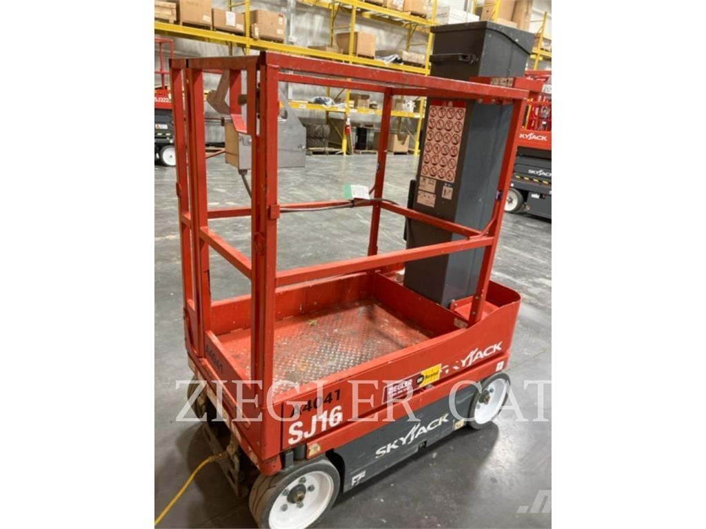 Skyjack SJ16 Saxlifte