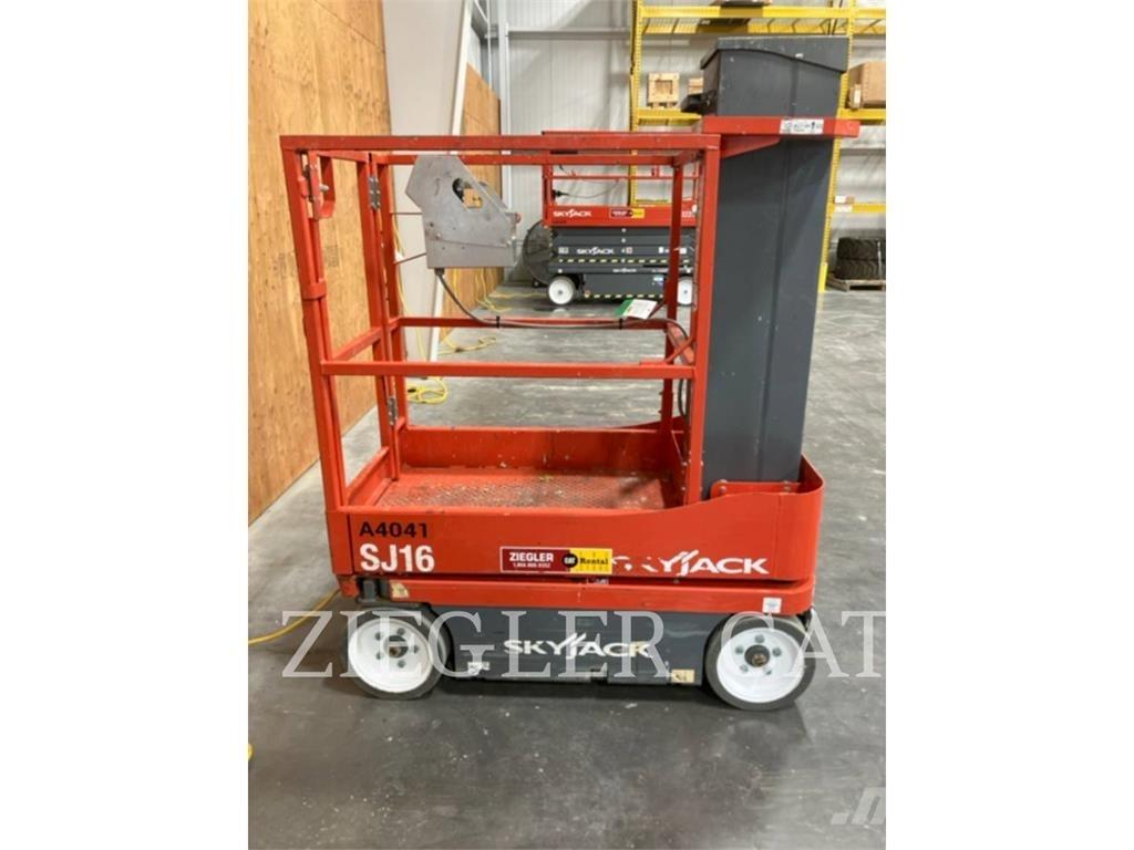Skyjack SJ16 Saxlifte