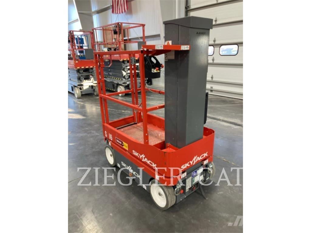 Skyjack SJ16 Saxlifte