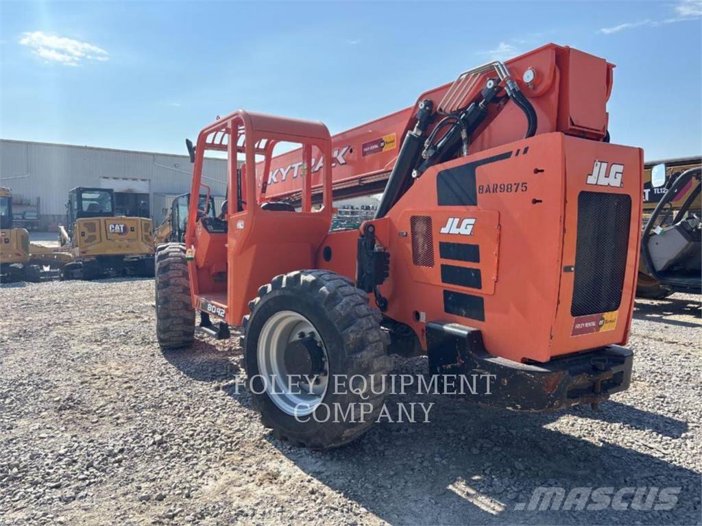 SkyTrak 8042O Teleskoplæssere