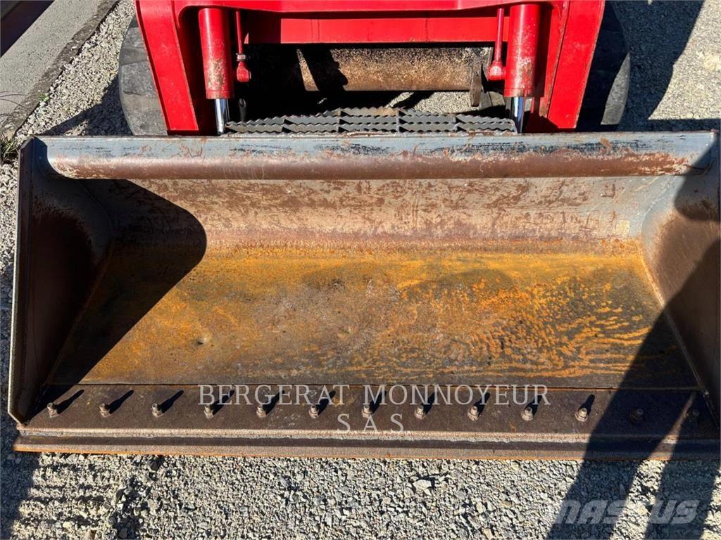 Takeuchi TL12 Larvebåndslæssere