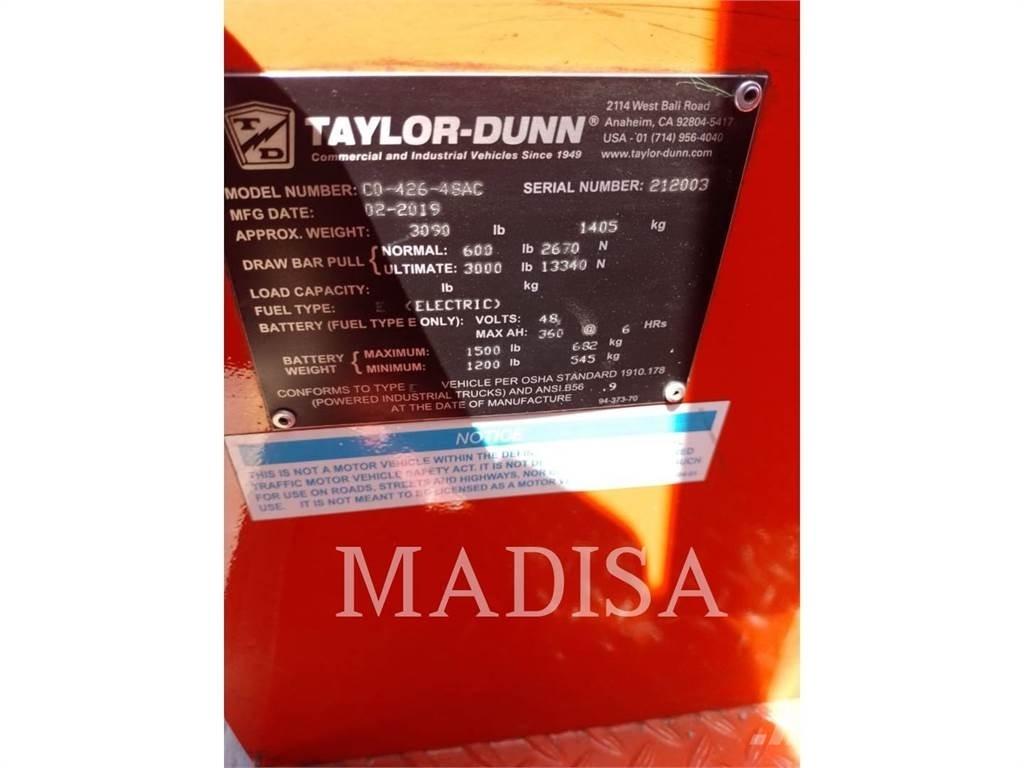 Taylor-Dunn C-426 Gaffeltrucks - andre