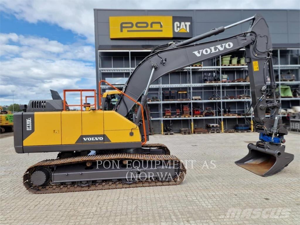 Volvo EC220 Gravemaskiner på larvebånd