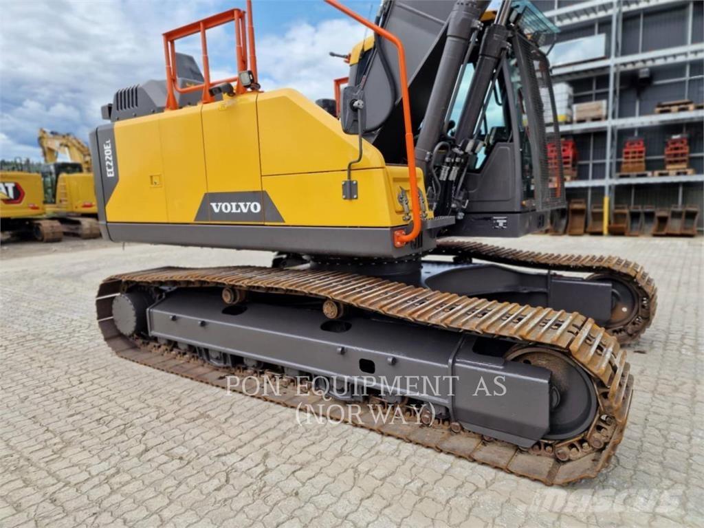 Volvo EC220 Gravemaskiner på larvebånd
