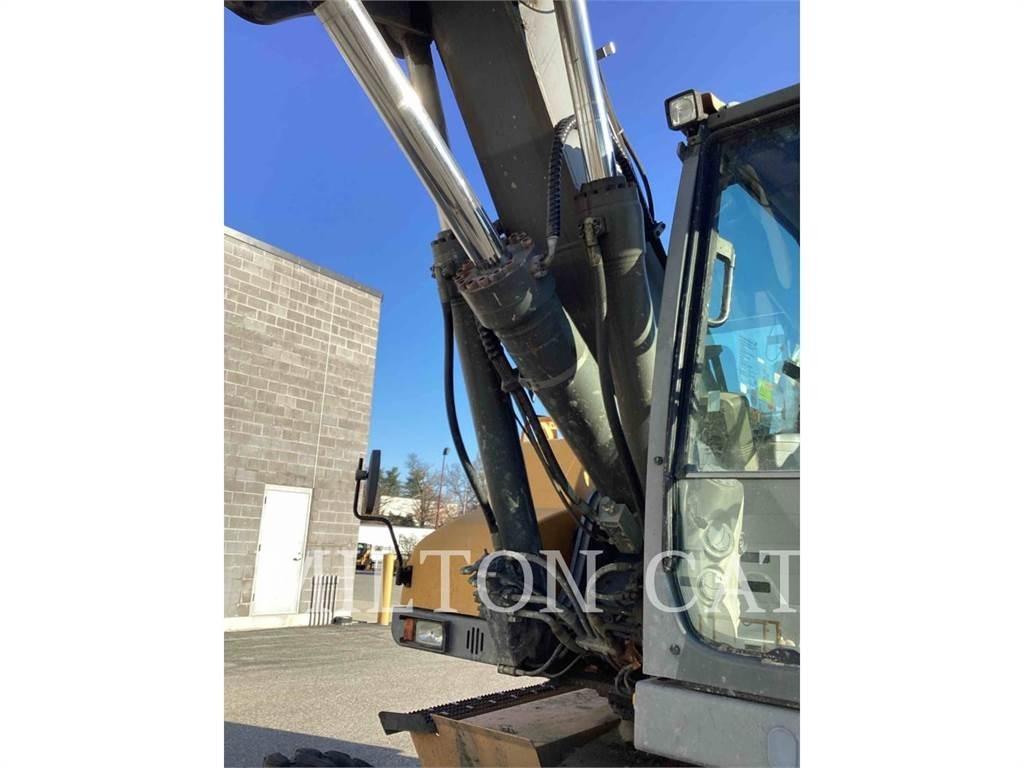 Volvo EW210C Gravemaskiner på larvebånd