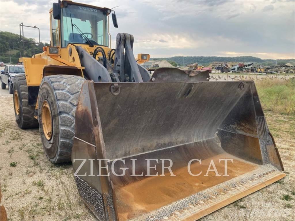 Volvo L220E Læssemaskiner på hjul