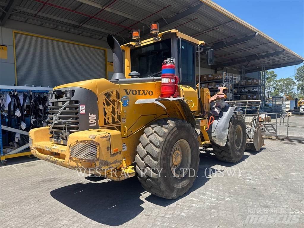 Volvo L90F Læssemaskiner på hjul
