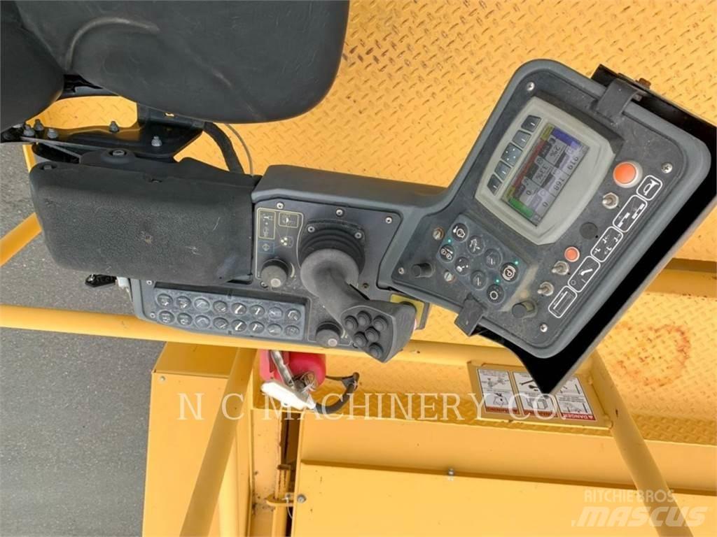 Weiler E1250B Asfaltudlæggere