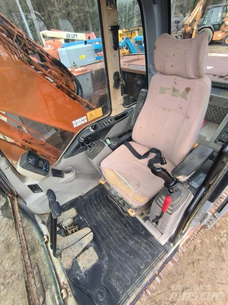 Fiat-Kobelco E 135 Gravemaskiner på larvebånd