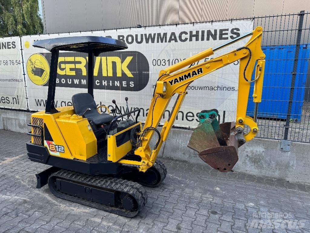Yanmar B12 Minigravemaskiner