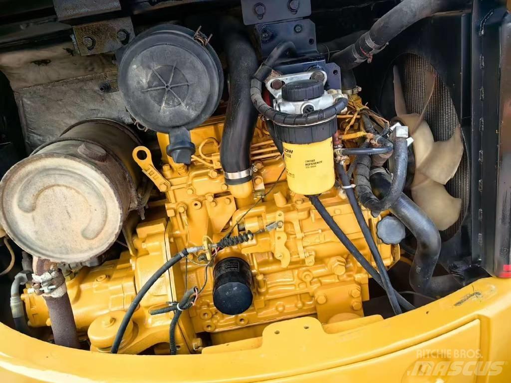 CAT 304 Minigravemaskiner