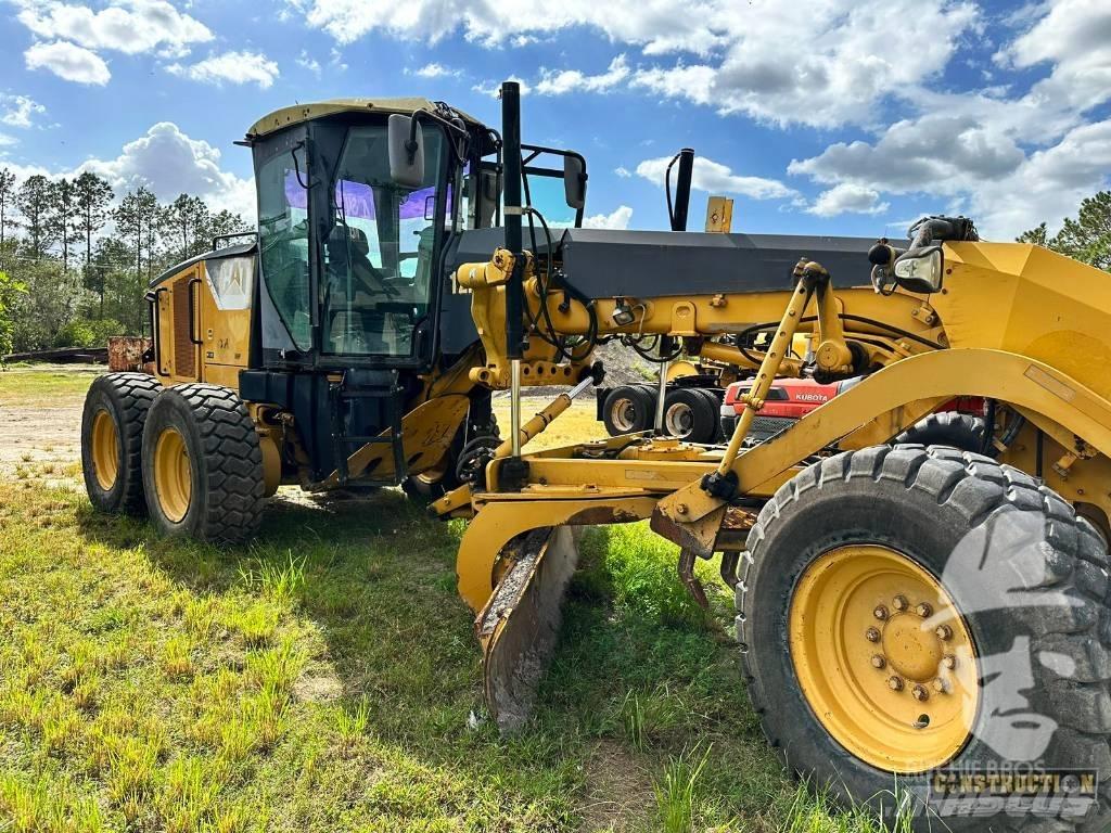 CAT 12 M Vejhøvle / Gradere