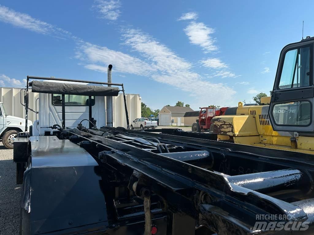 Mack GRANITE CV713 Demonterbare/wirehejs lastbiler