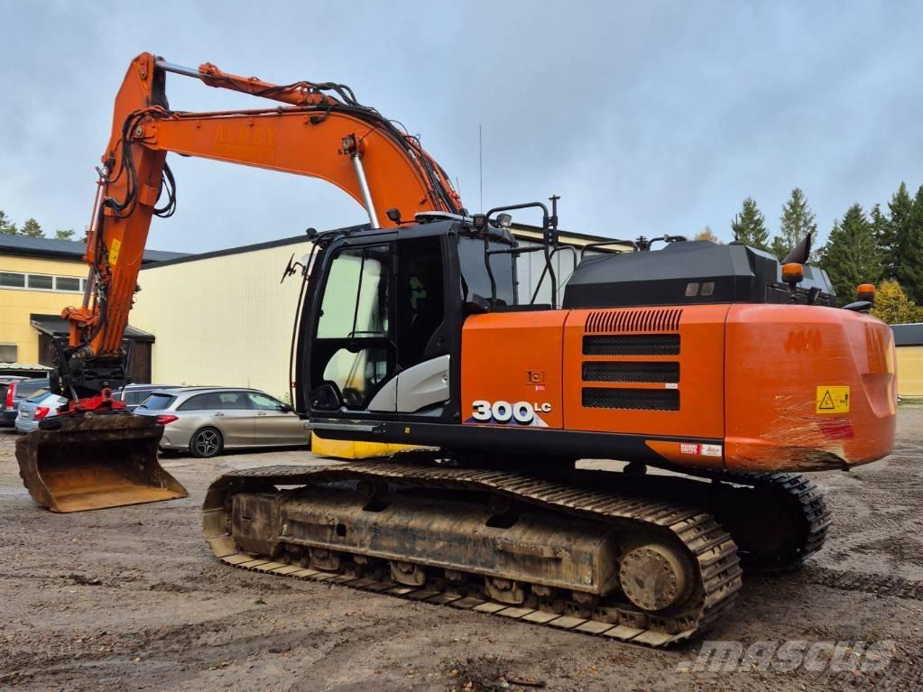 Hitachi ZX 300 LC-6 Gravemaskiner på larvebånd