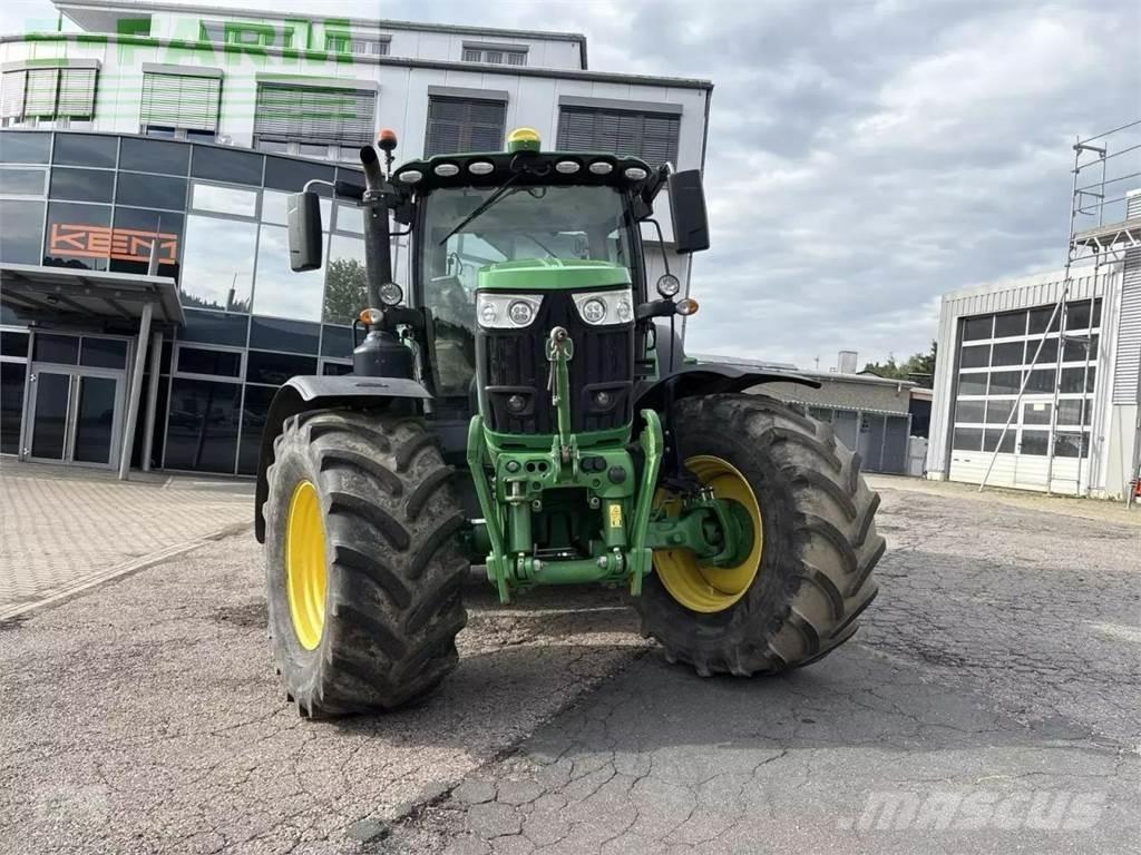 John Deere 6215r Traktorer