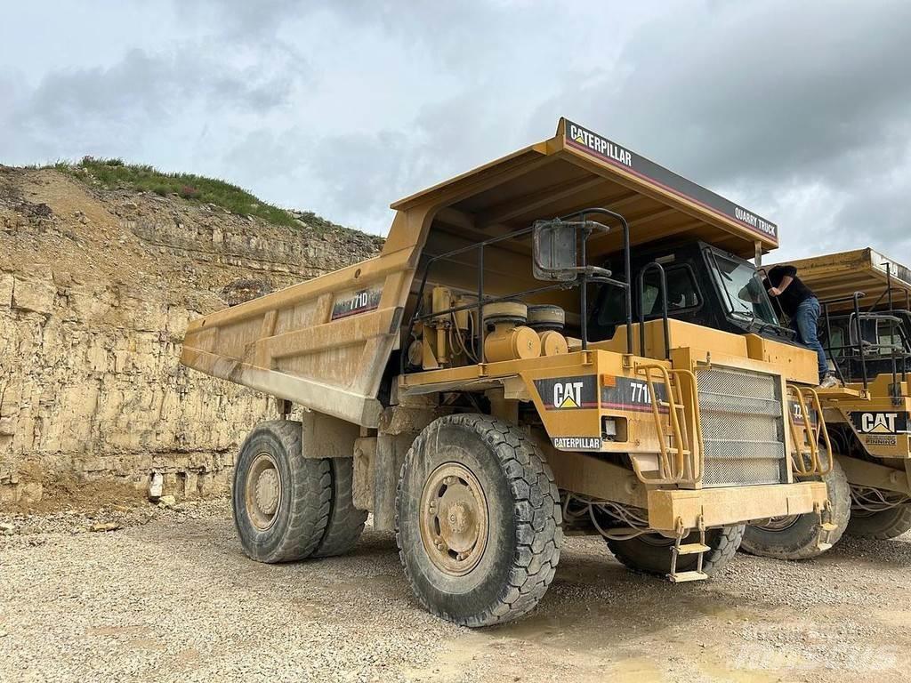 CAT 771D Dumpere