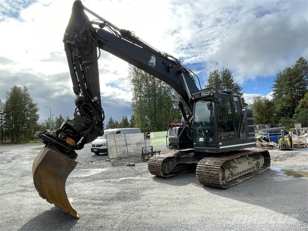 CAT 325 Gravemaskiner på larvebånd