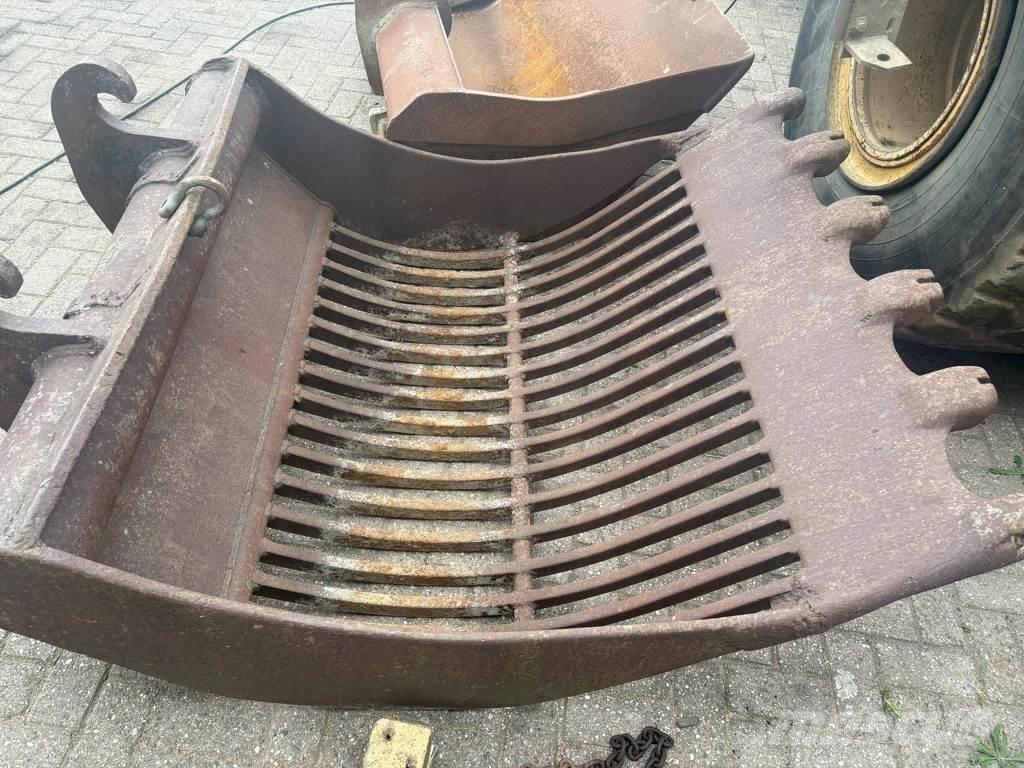  Diversen diversen Gravemaskiner på larvebånd