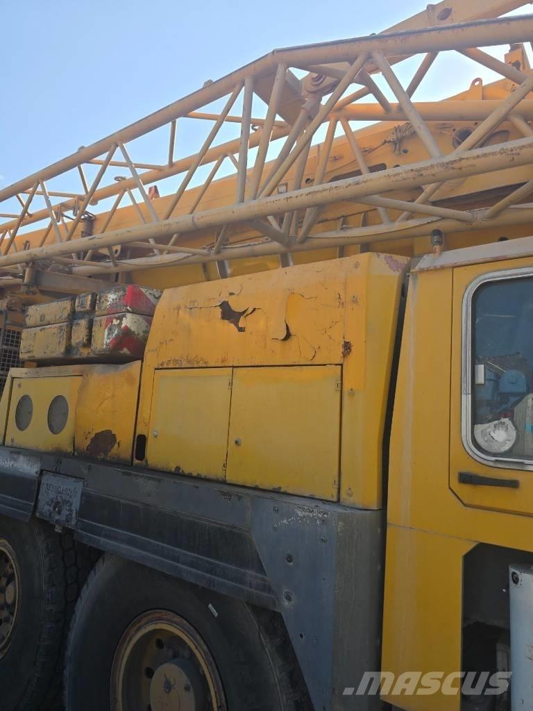 Liebherr LTM 1090 Kraner til alt terræn