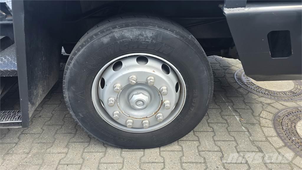 Terberg YT220 Terminaltraktorer