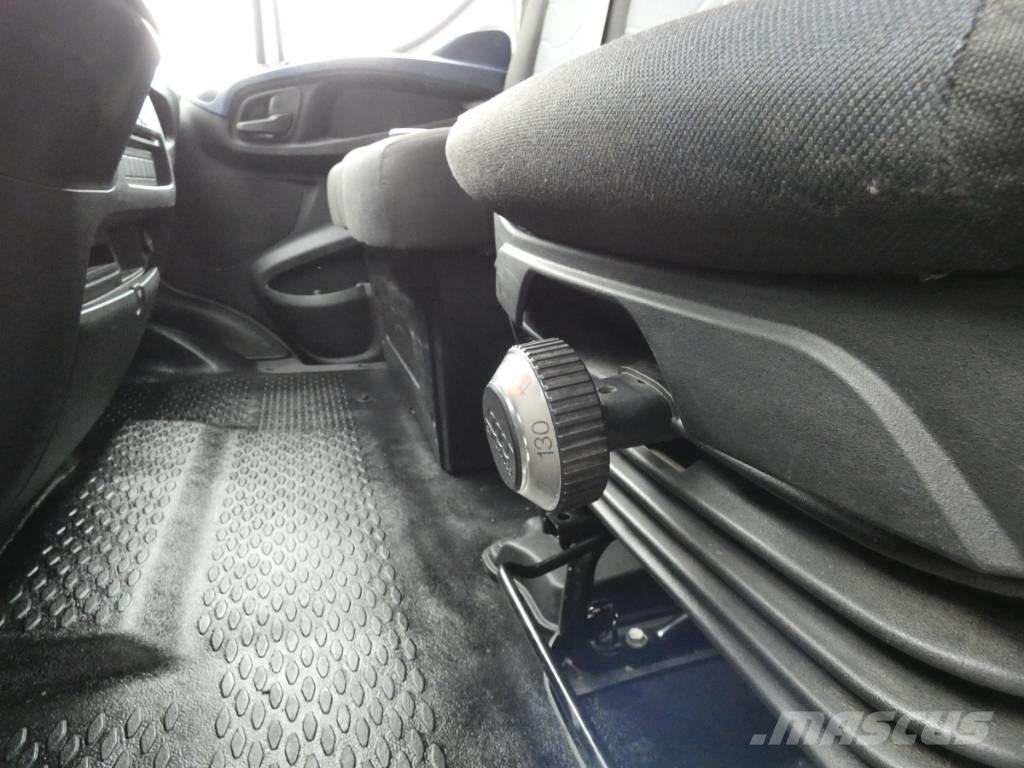 Iveco 50C 18 Autotransportere / Knæklad