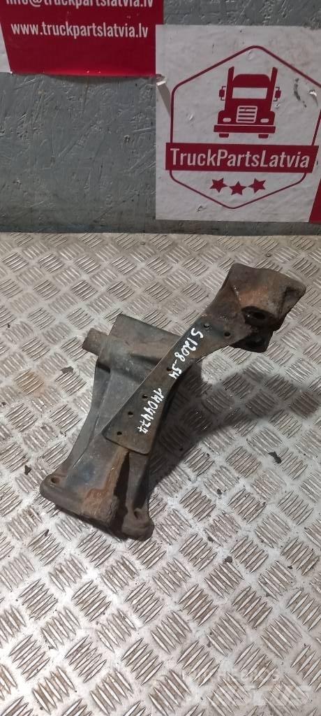 Scania 94 D.  1404477 Chassis og suspension