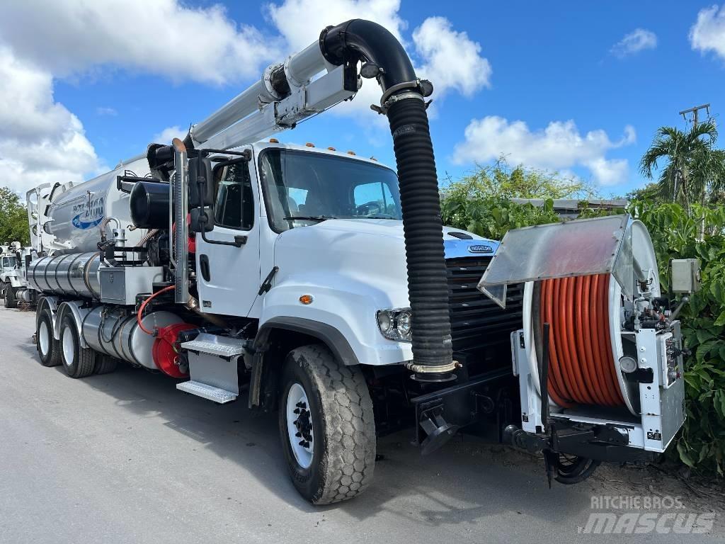 Freightliner 114 SD Slamsuger