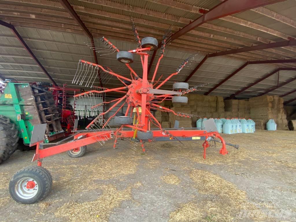 Kuhn GA 8121 Hømaskiner