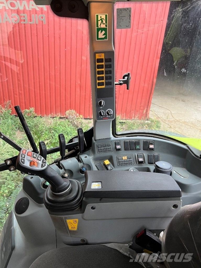 CLAAS Arion 460 CIS Traktorer