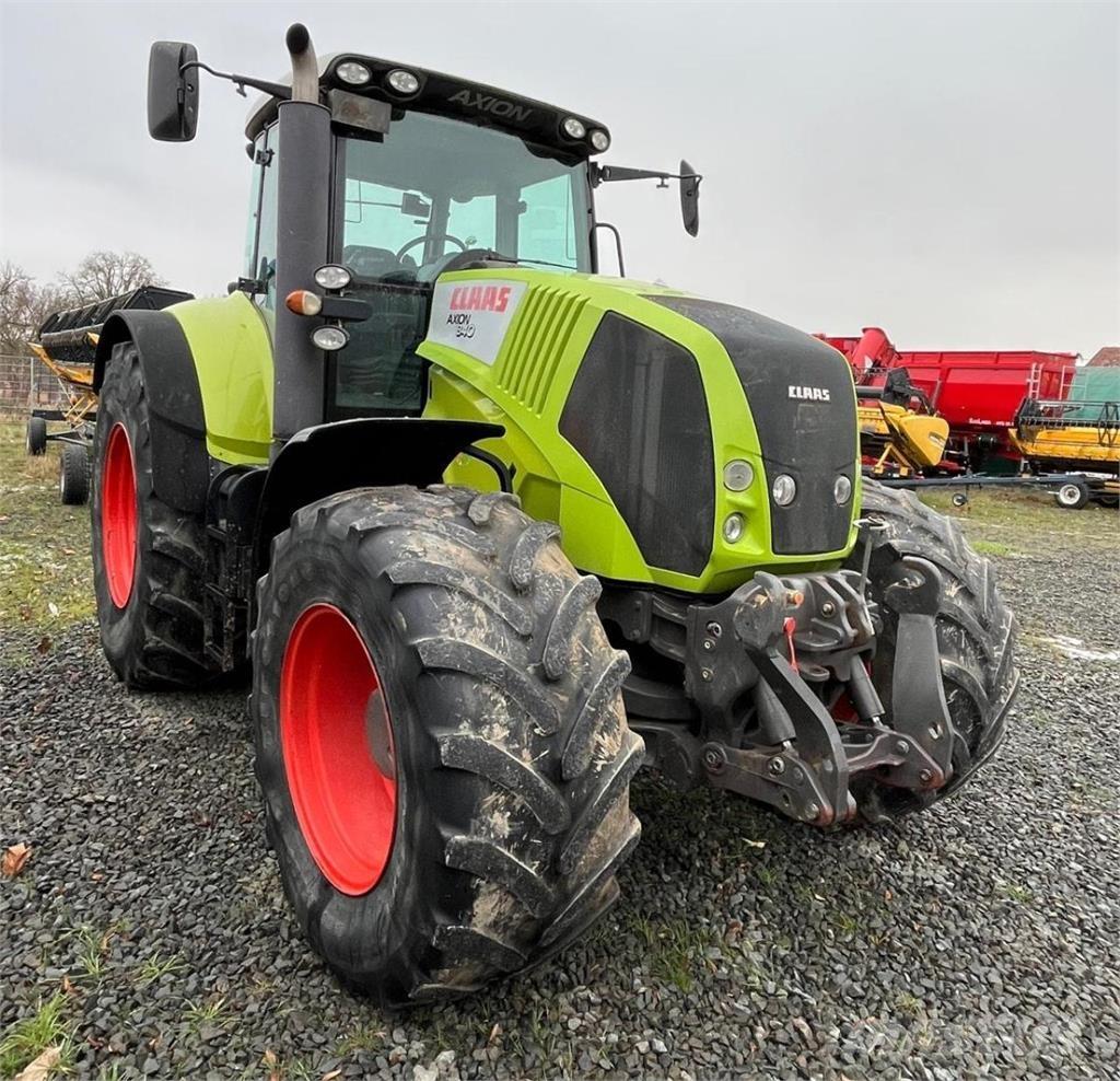 CLAAS Axion 840 Traktorer
