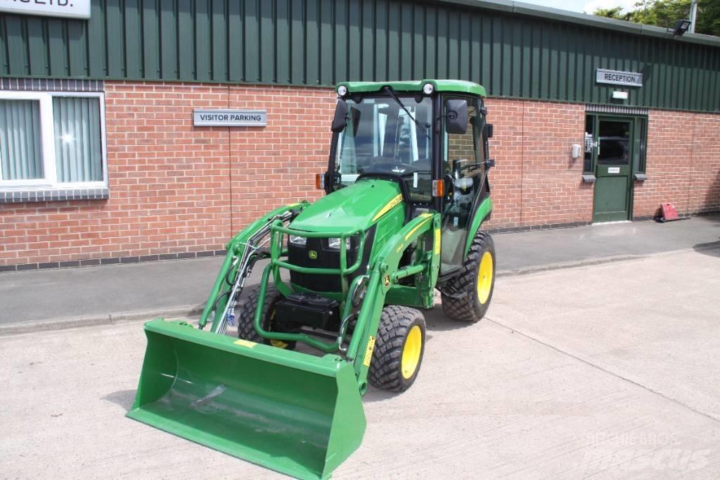 John Deere 2026R Traktorer