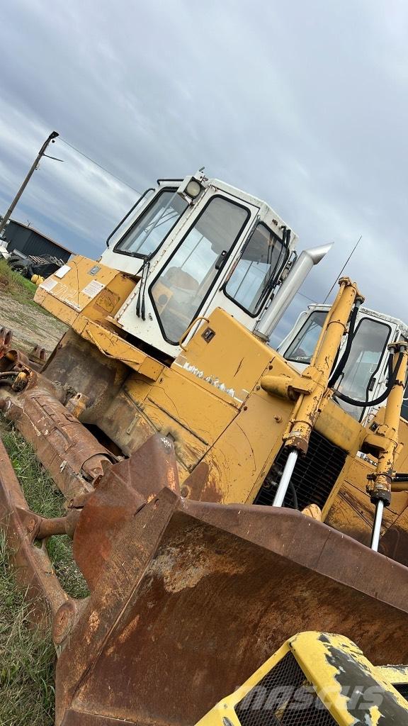 Liebherr PR 712 Chassis og suspension
