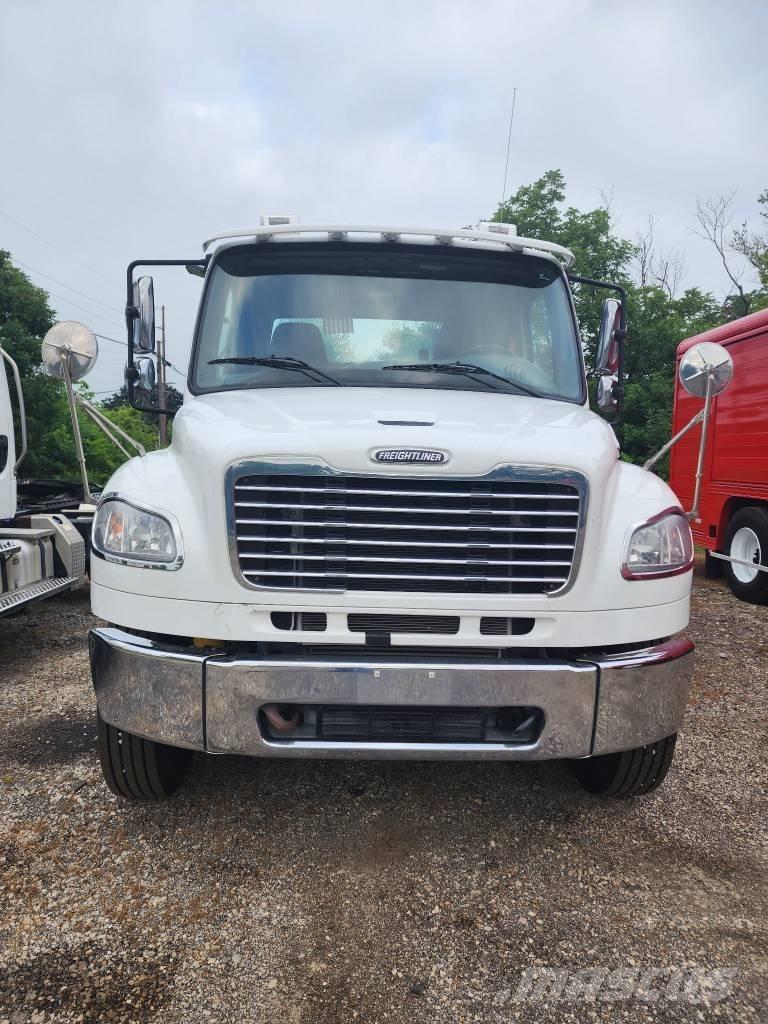 Freightliner M2 Trækkere
