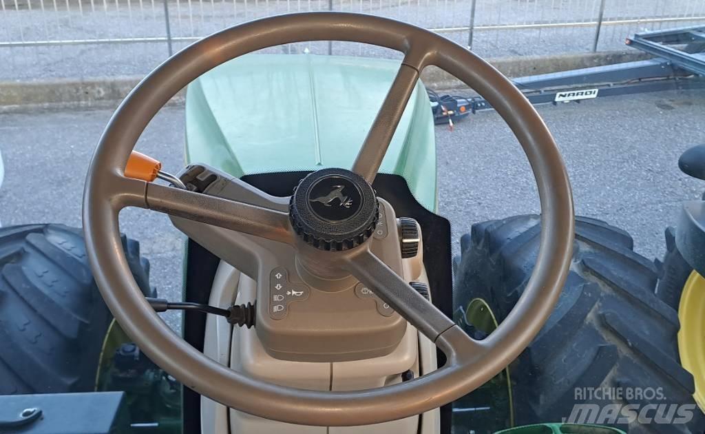 John Deere 7230 R Traktorer