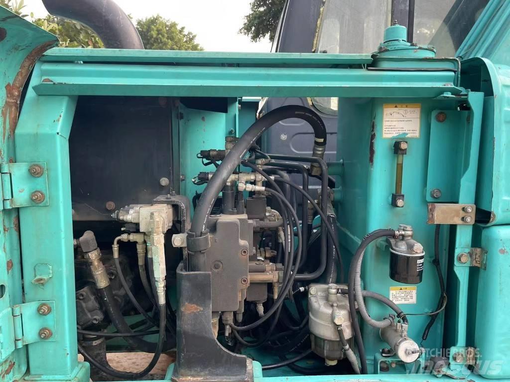 Kobelco SK 75 Gravemaskiner på larvebånd
