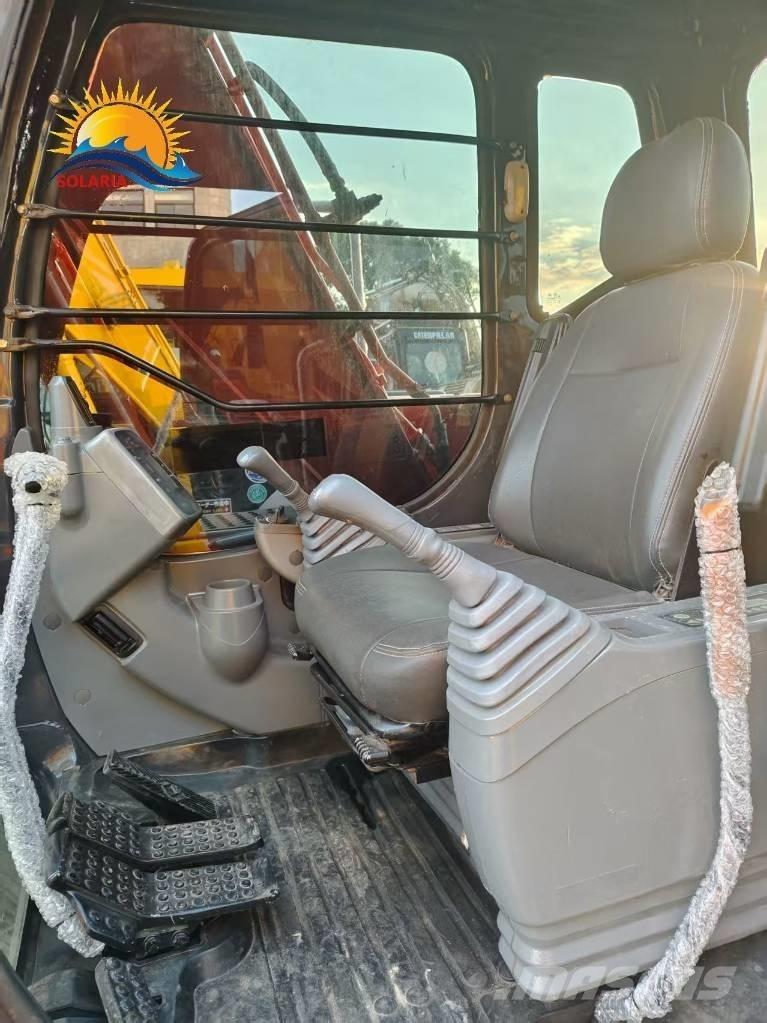 Hitachi ZX 130 Gravemaskiner på larvebånd
