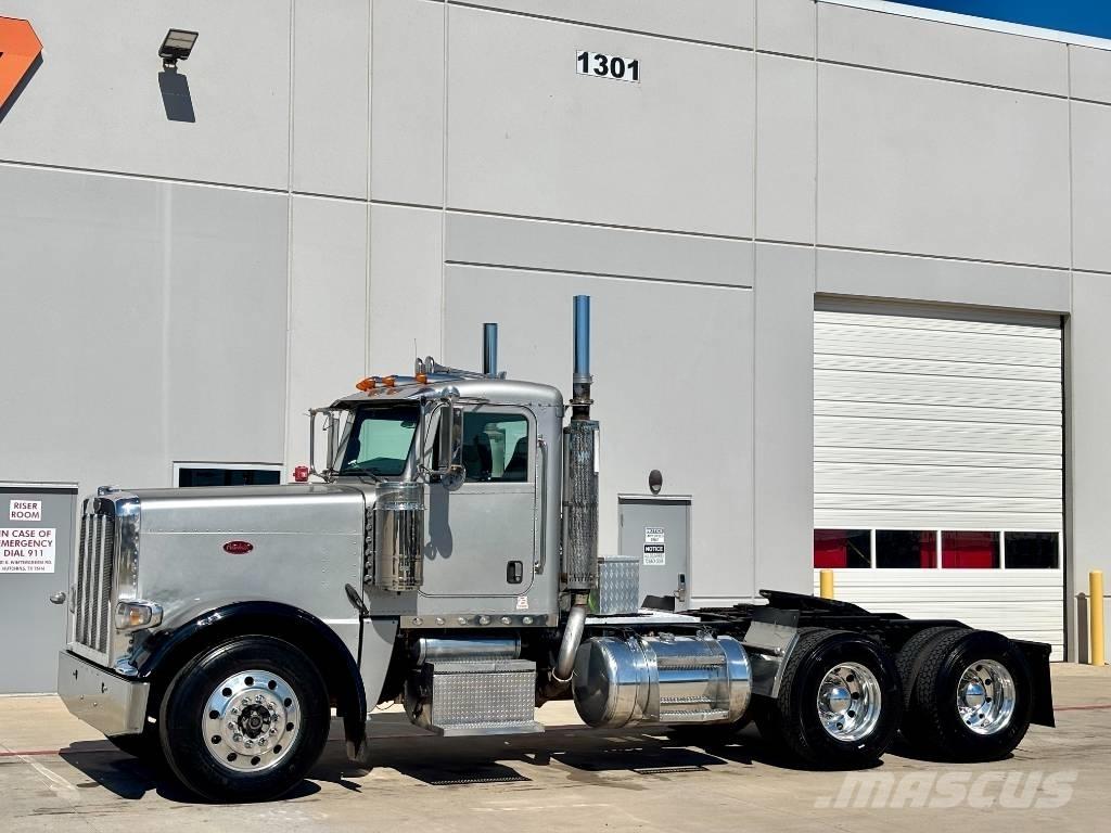 Peterbilt 388 Trækkere