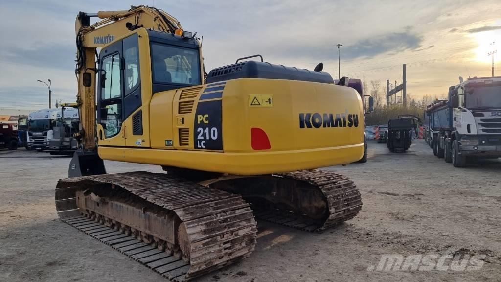 Komatsu PC 210 LC Gravemaskiner på larvebånd