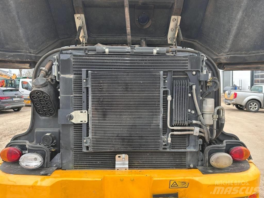 JCB TM 320 S Teleskoplæssere