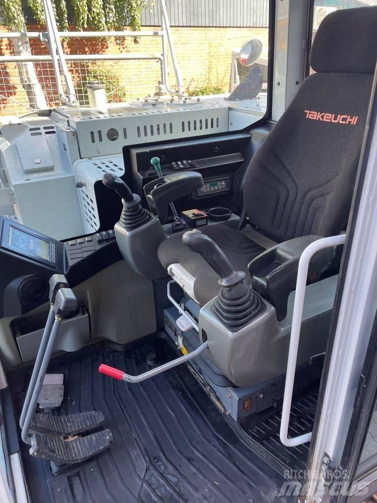 Takeuchi TB2150 Gravemaskiner på larvebånd