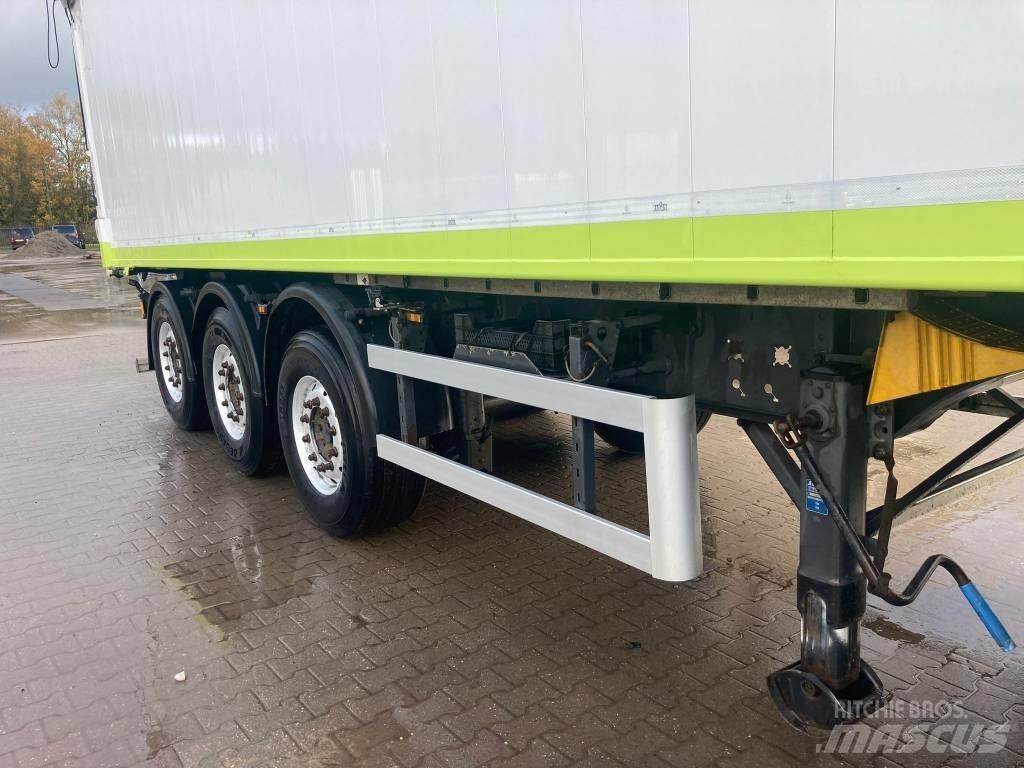 Kempf SKM38/3 AK Semi-trailer med tip