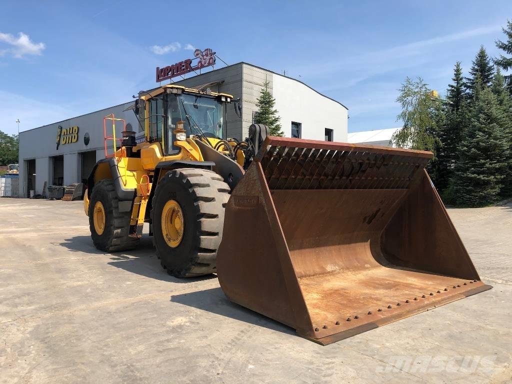 Volvo L220H Læssemaskiner på hjul