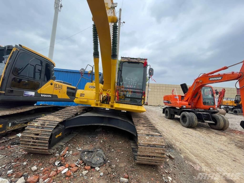 Komatsu PC 240 Gravemaskiner på larvebånd
