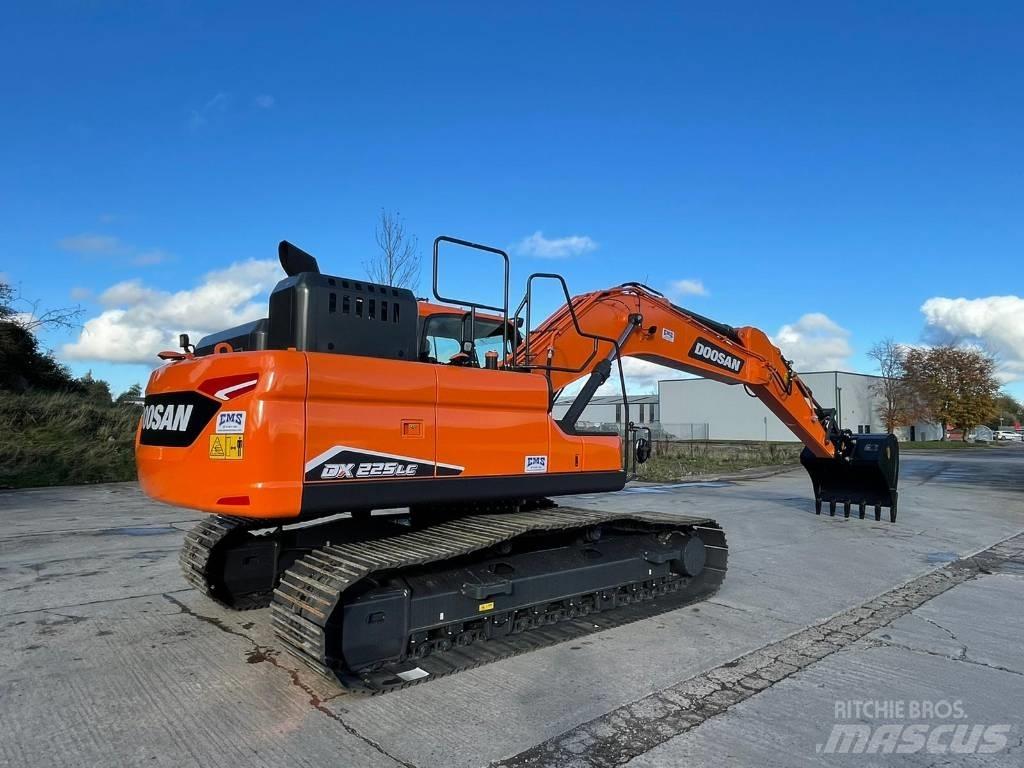 Doosan DX225LC-7 Gravemaskiner på larvebånd