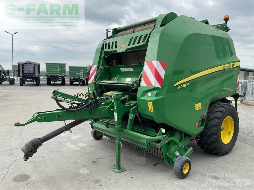John Deere V461R Pressere til firkantede baller