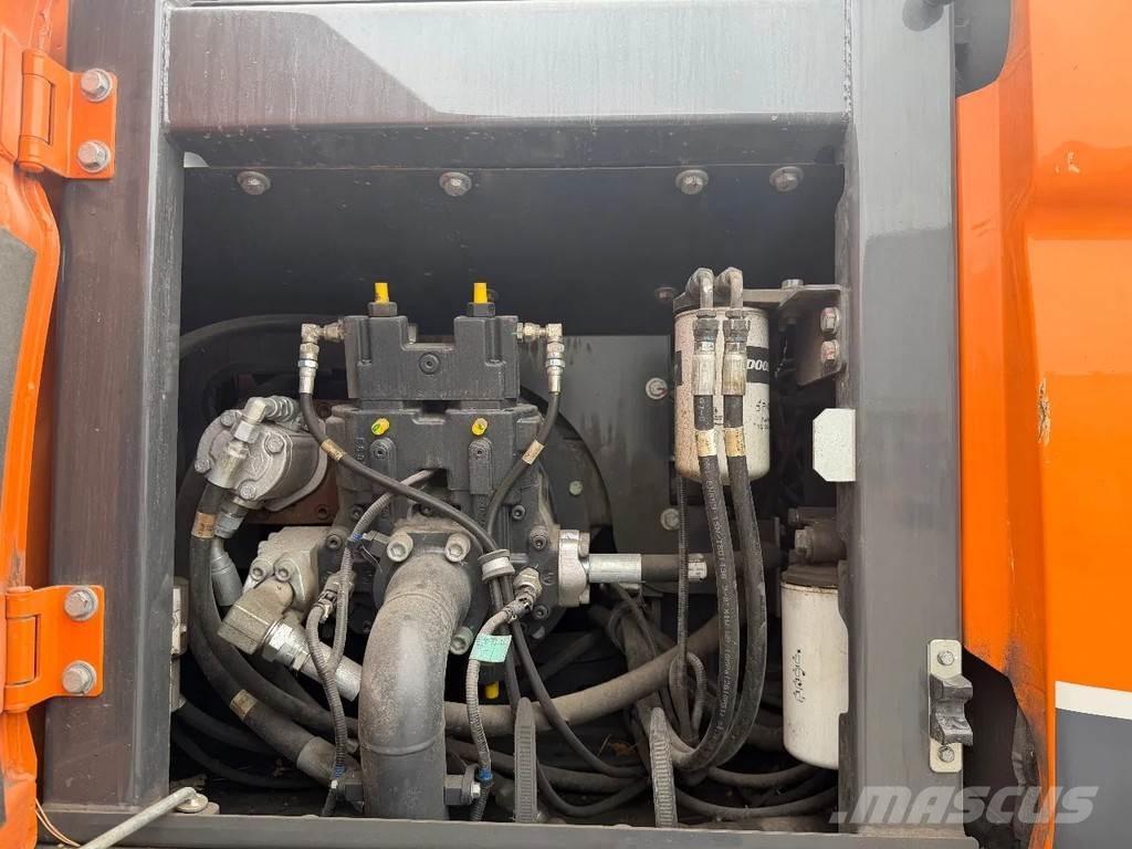 Doosan DX170W-5 Gravemaskiner på hjul